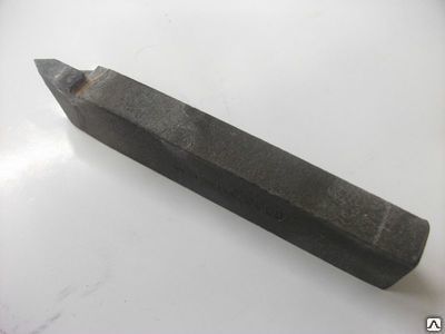 Резцы токарные для метрической наружной резьбы Т15К6, Т5К10, ВК8.